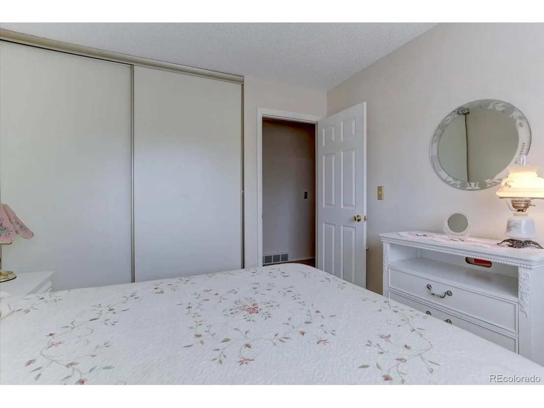 Photo of 6947 Landmark Dr
