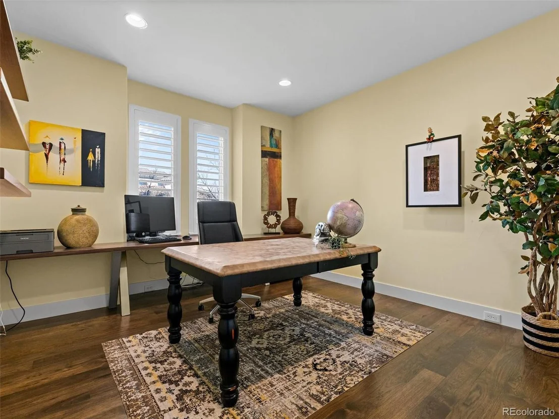 Photo of 9487 Winding Hill Way