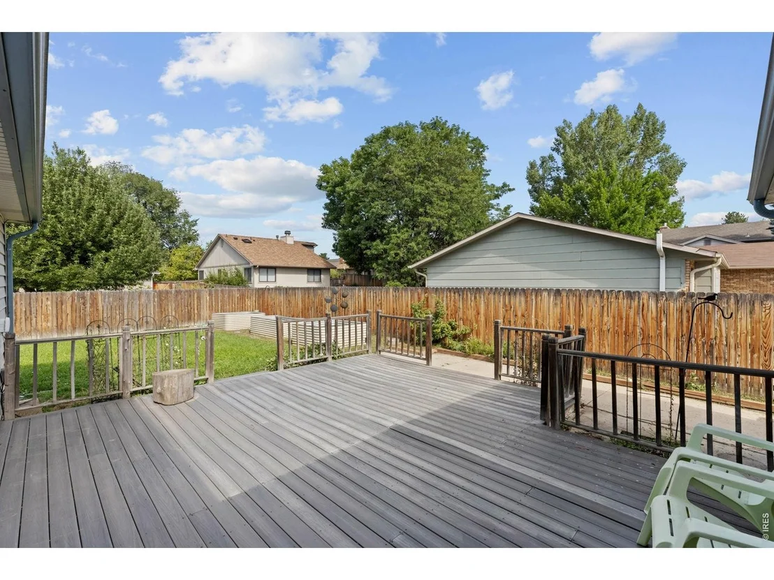 Photo of 1685 Geneva Cir