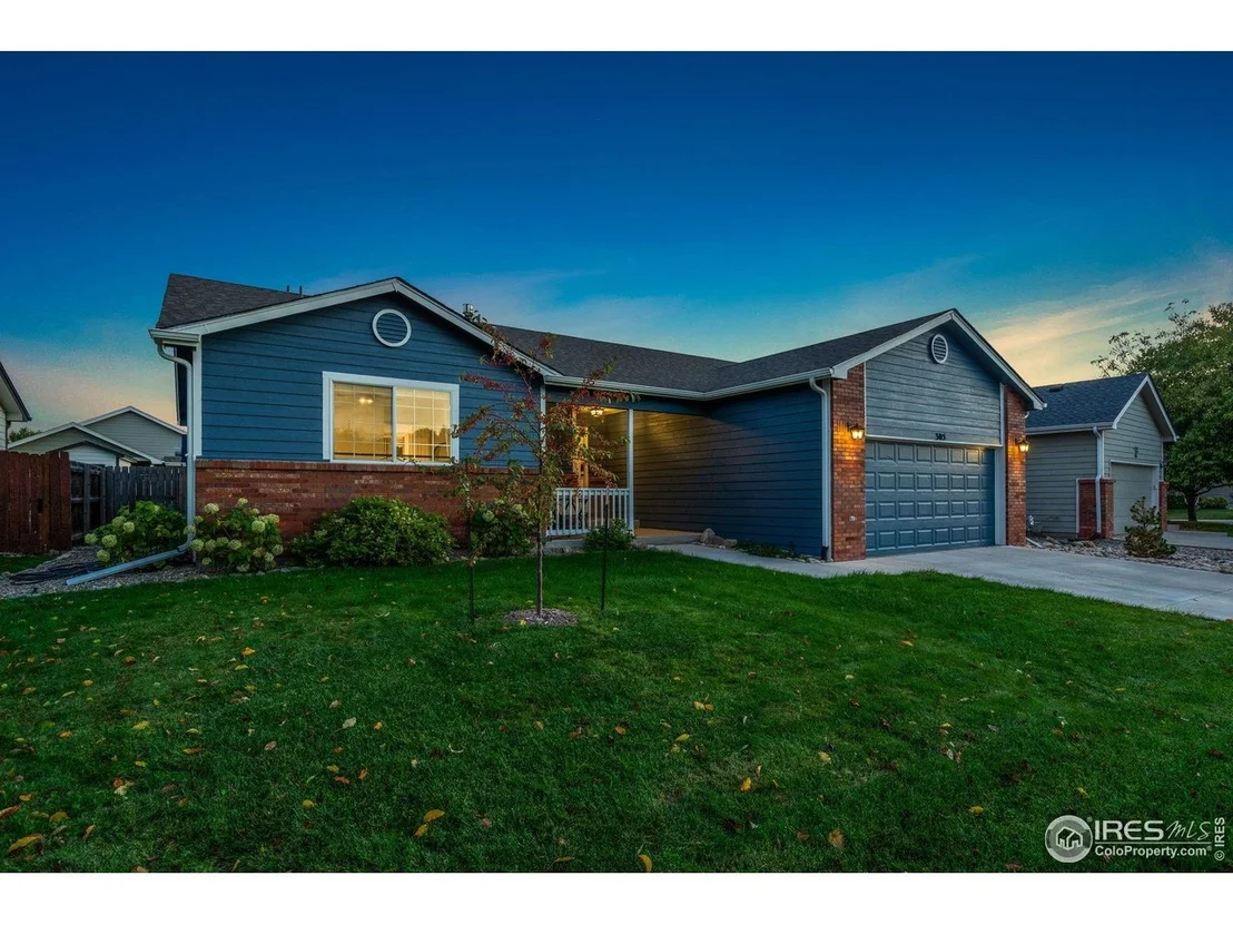 Photo of 305 Amber Dr