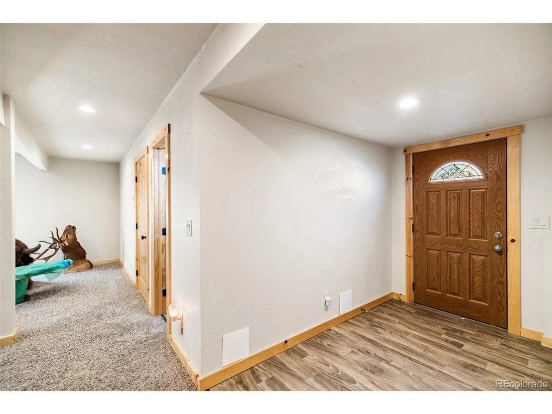 Photo of 982 Georgia Dr