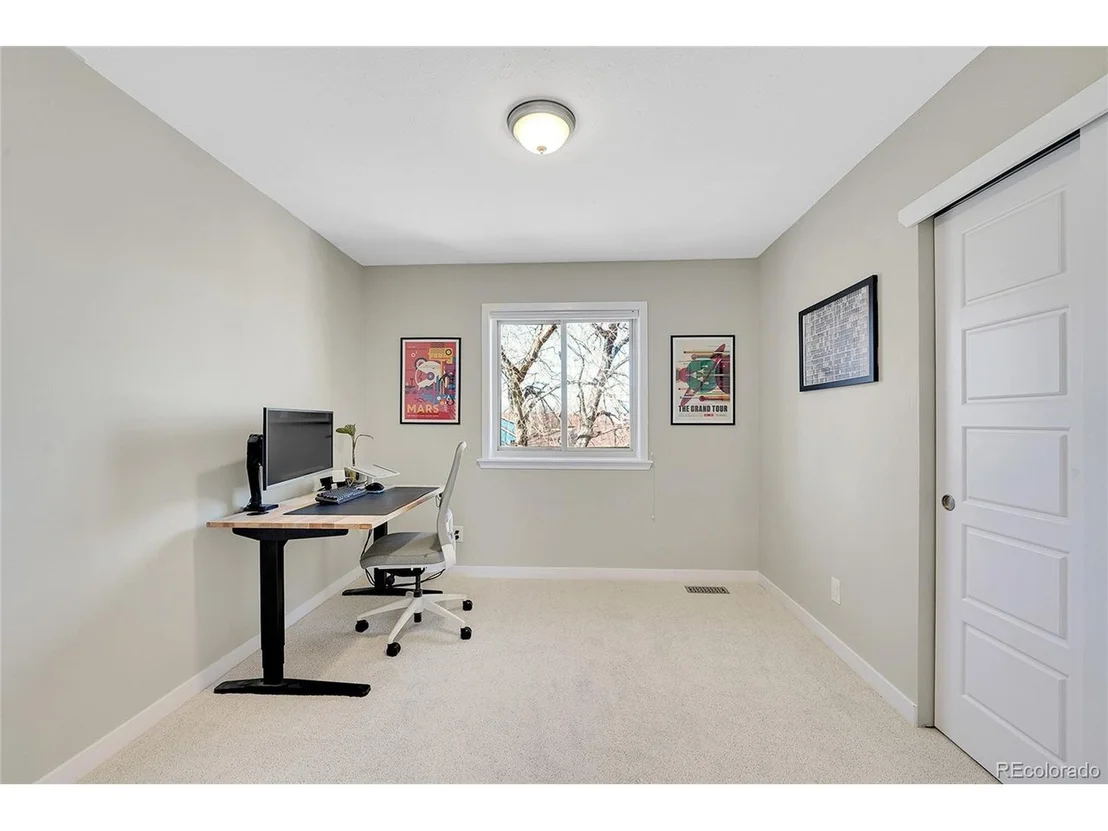Photo of 9749 Meade Cir