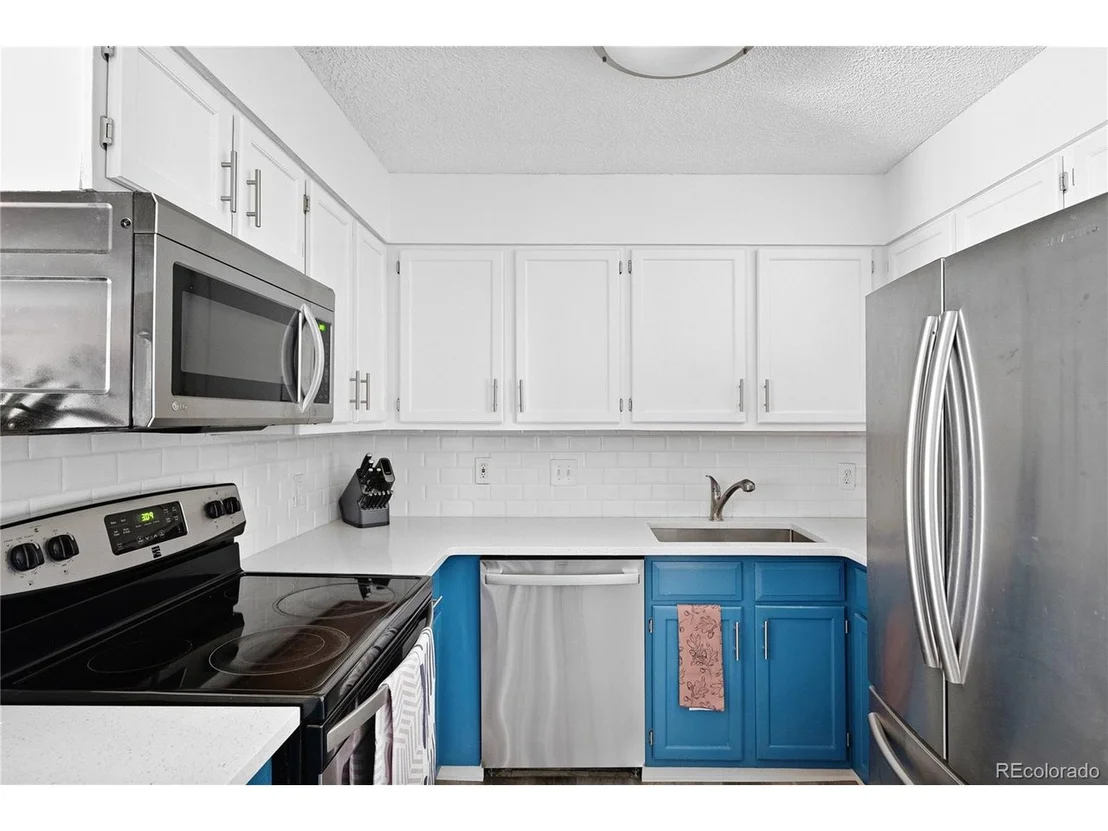 Photo of Unit 204 at 209 Wright St
