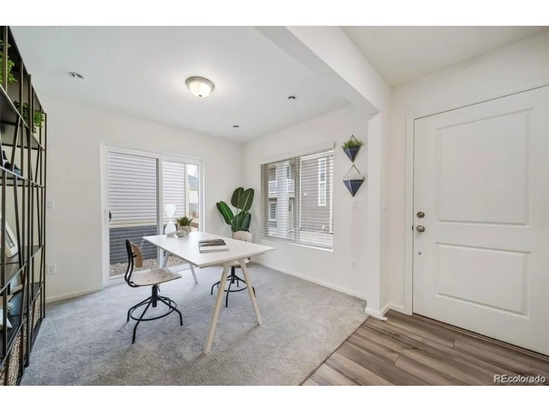 Photo of 46542 Avery Ln