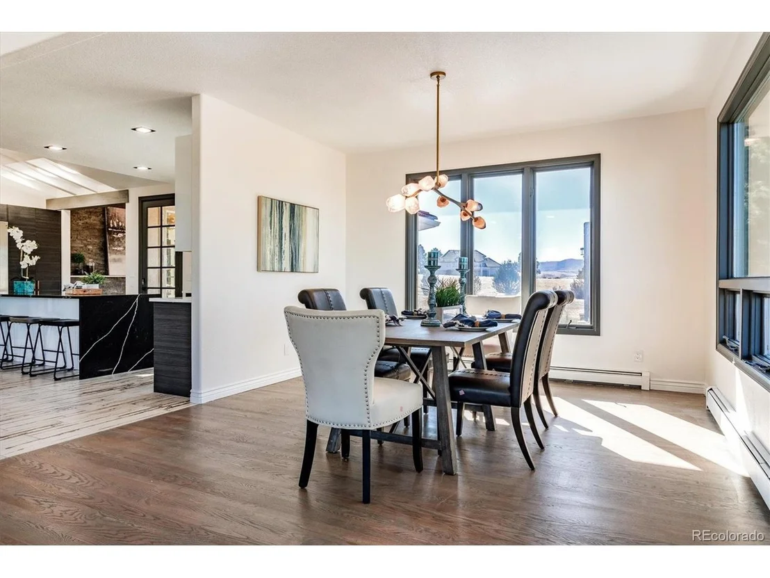 Photo of 6448 Lakeside Cir