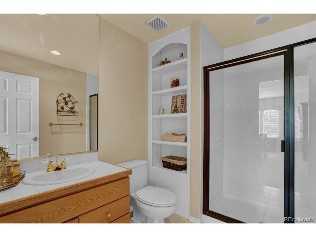 Photo of 8 Red Tail Dr