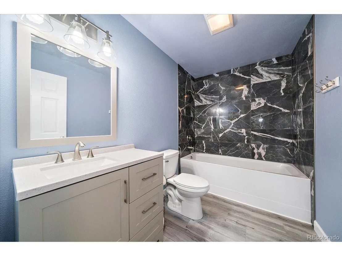 Photo of 3481 Longs Peak Cir