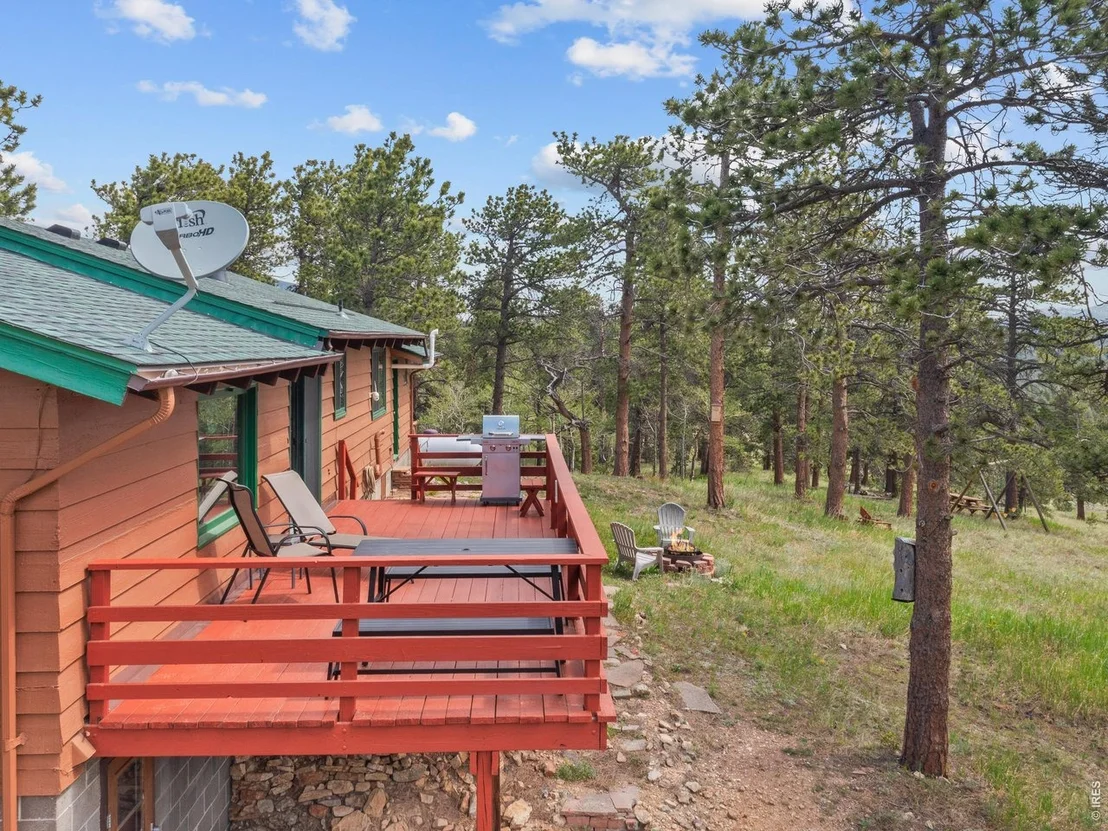 Photo of 839 Ski Rd