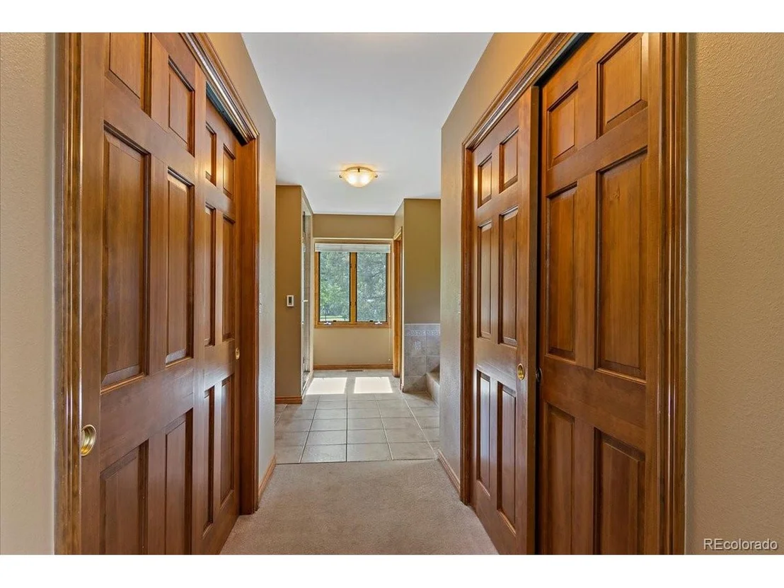 Photo of 35 Skyline Dr