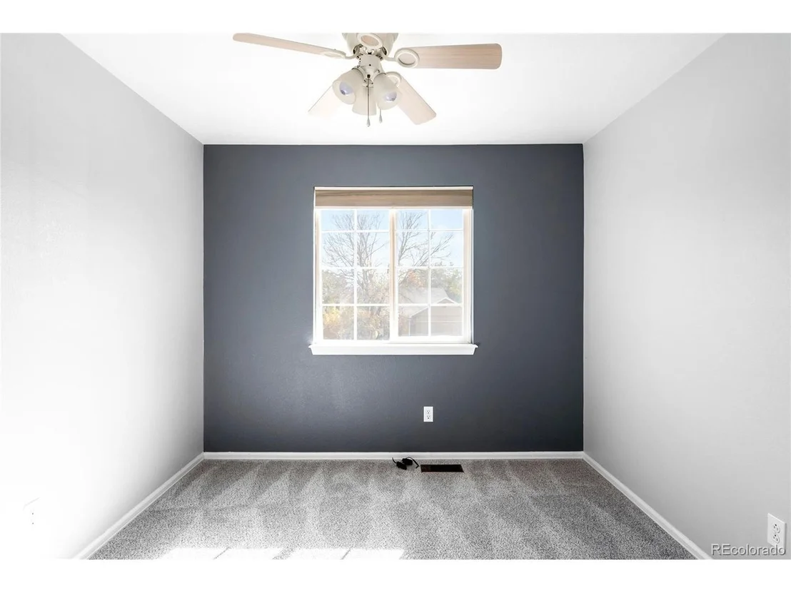 Photo of 5581 Hudson Cir