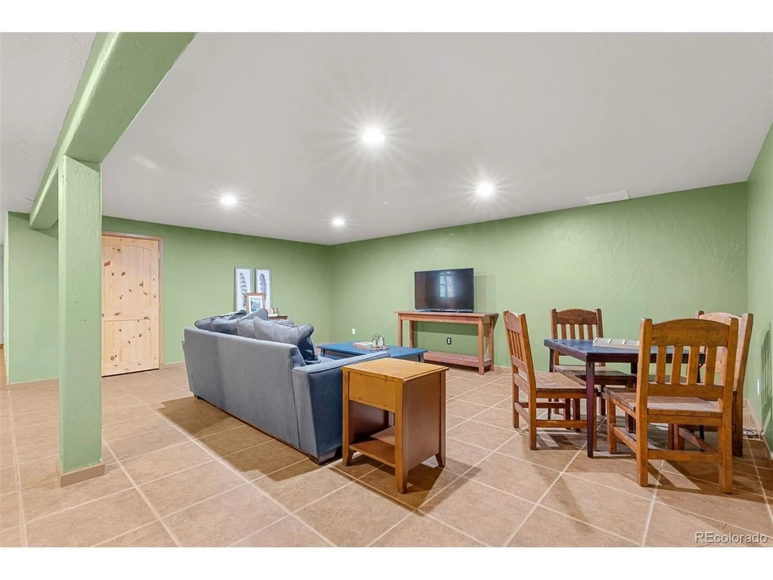 Photo of 33755 Columbine Cir