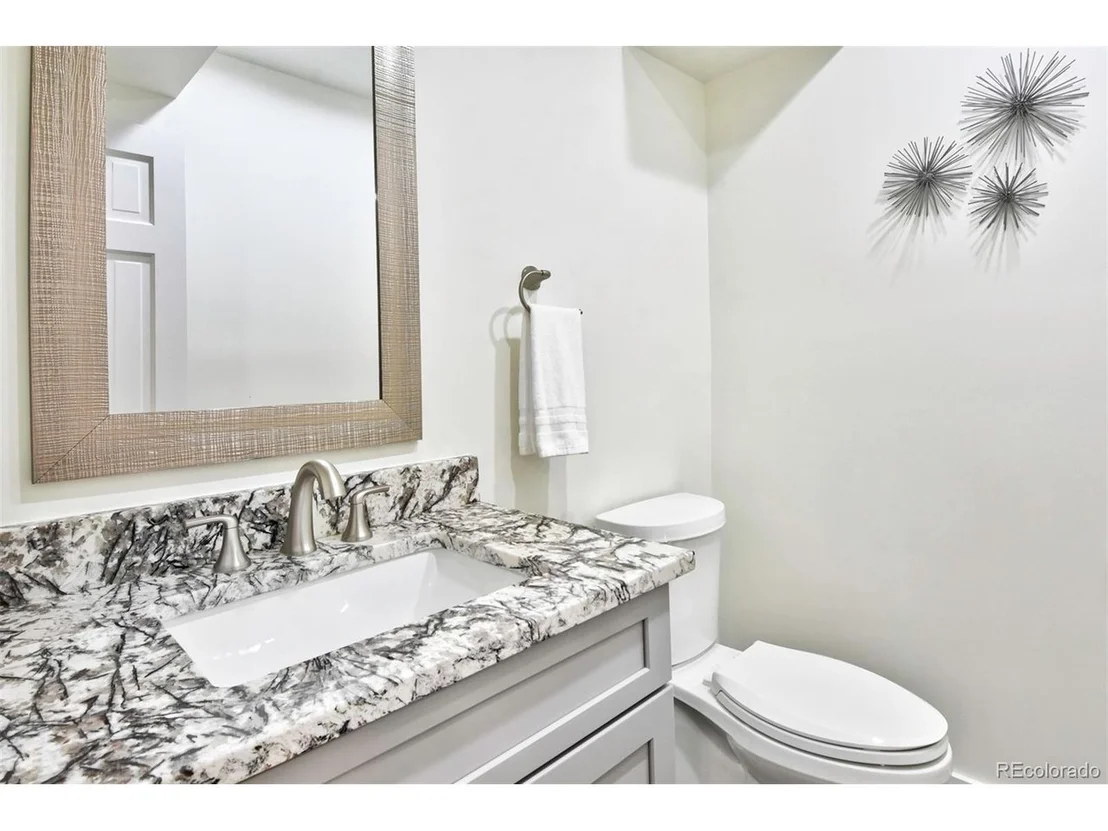 Photo of 6107 Old Brompton Rd