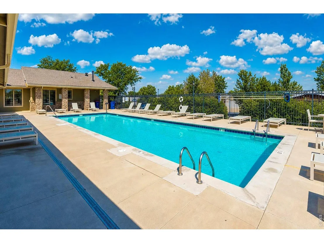 Photo of 7900 Mountain View Dr