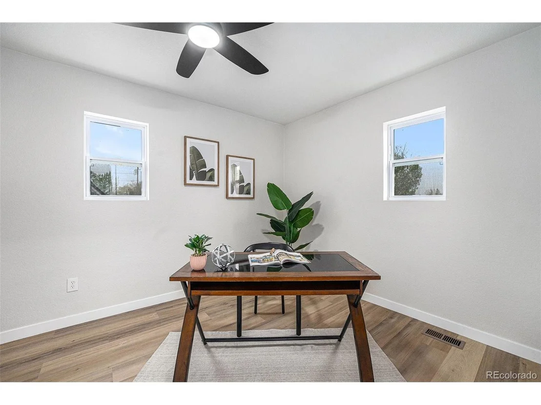 Photo of 5491 Lowell Blvd