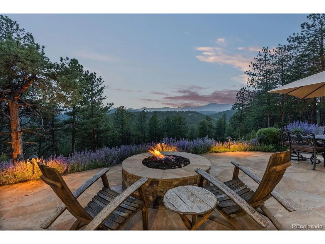 Photo of 2929 Highlands View Rd