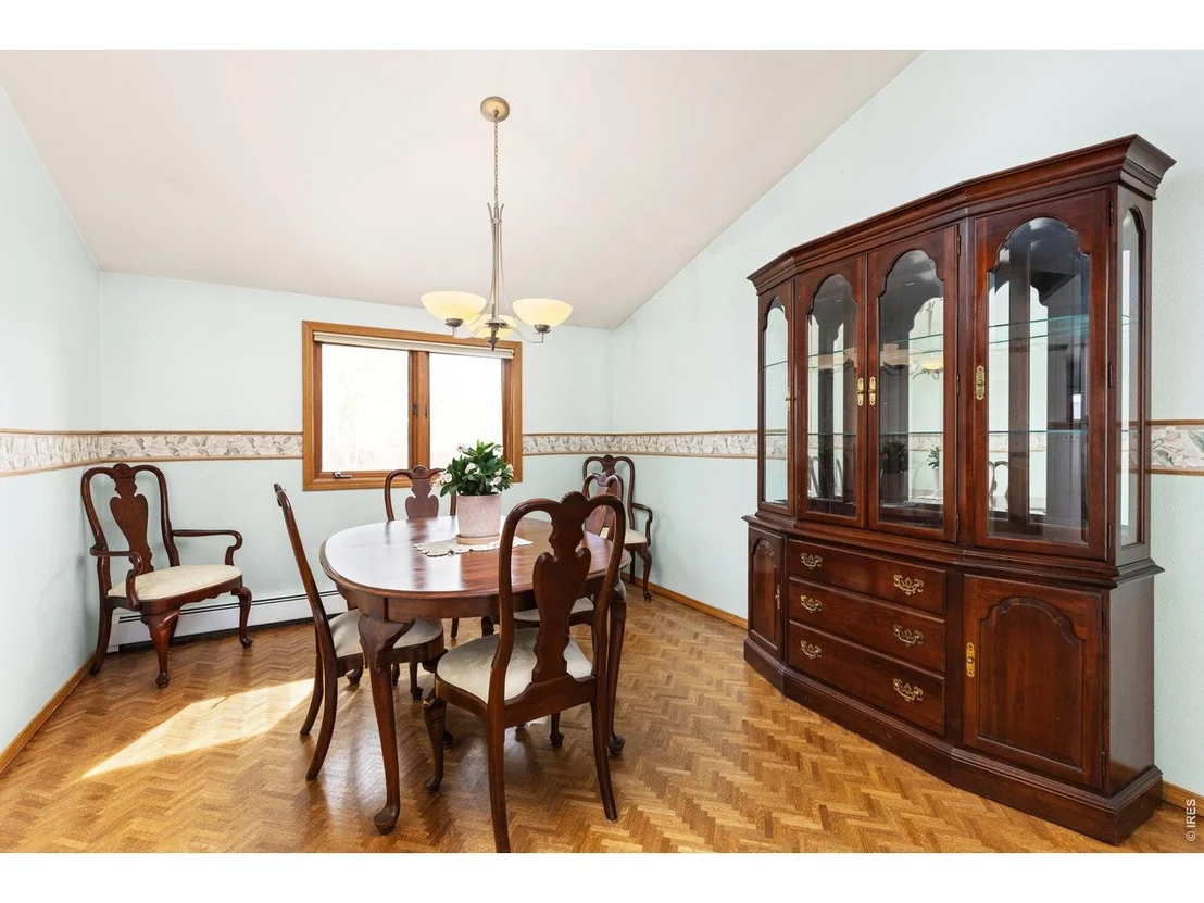 Photo of 7598 Estate Cir