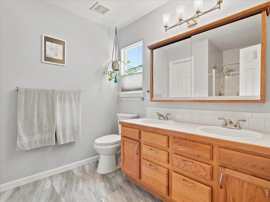 Photo of 332 Whitney Bay