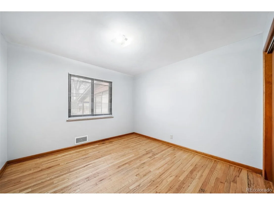 Photo of 2228 Newark St