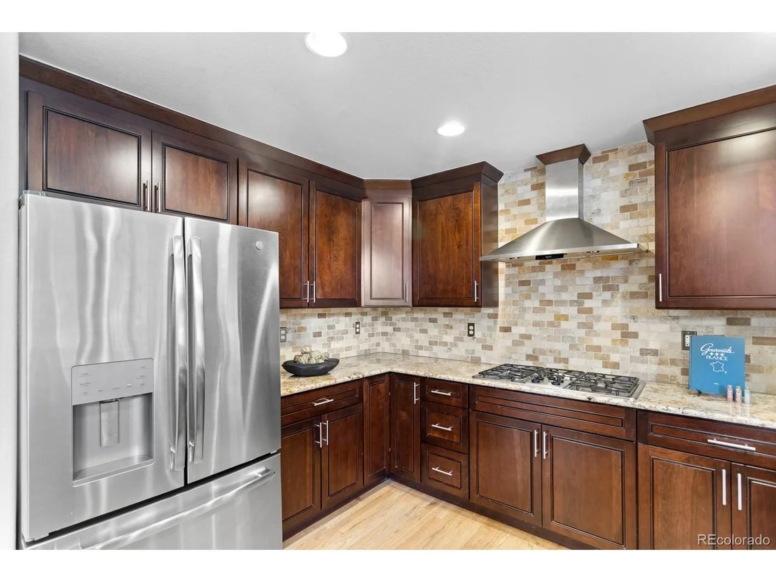 Photo of 6681 Secrest Cir