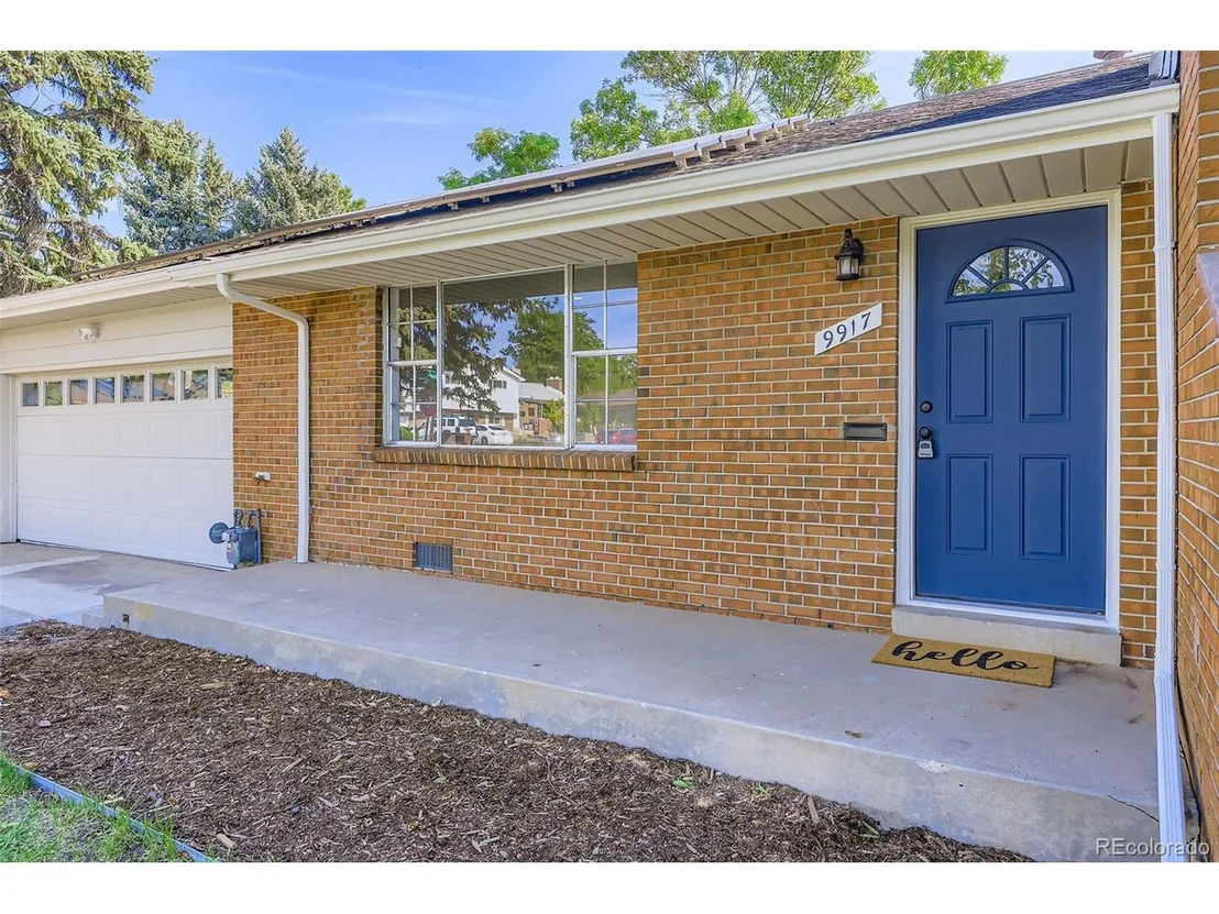 Photo of 9917 Clark Dr