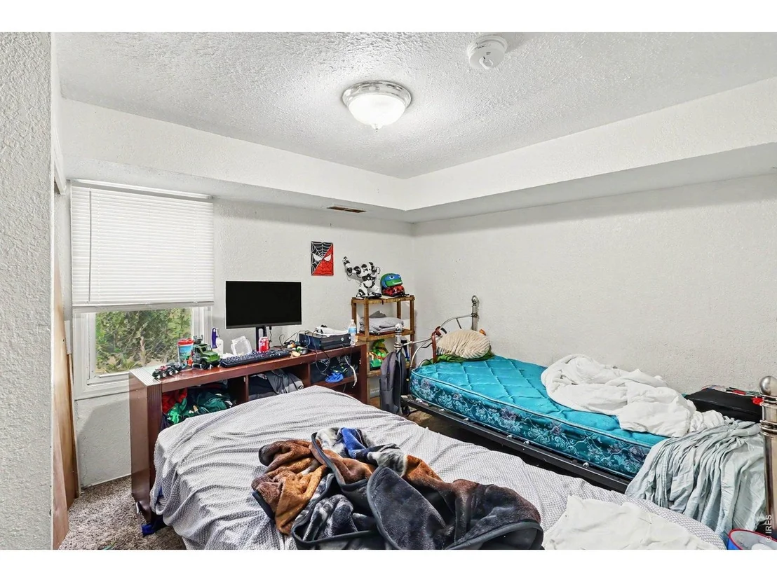 Photo of 400 22nd Ave