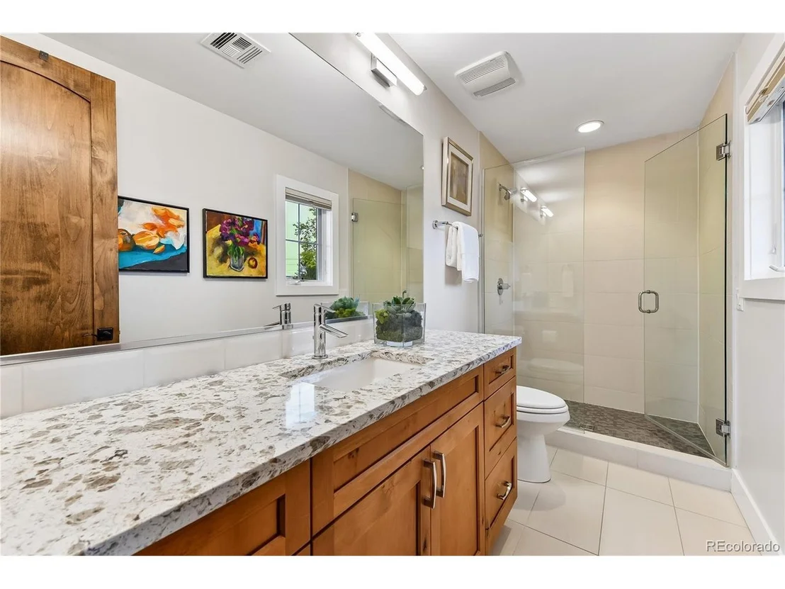 Photo of 771 Jasmine St