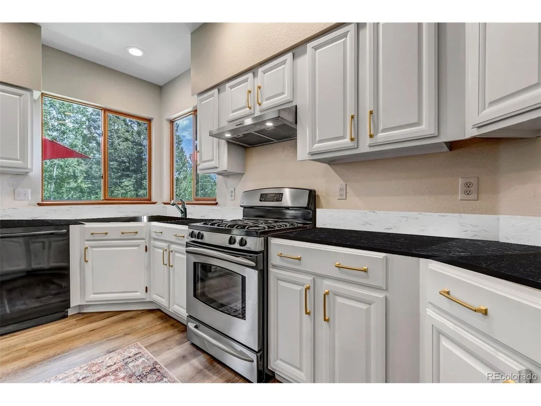 Photo of 512 Mary Beth Rd