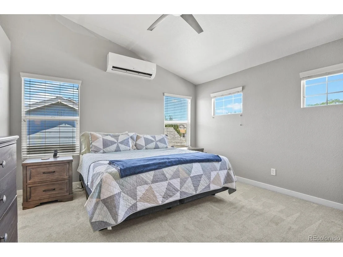 Photo of 331 Mt Elbert St