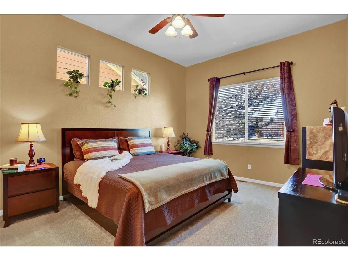 Photo of 8419 Devinney Ct