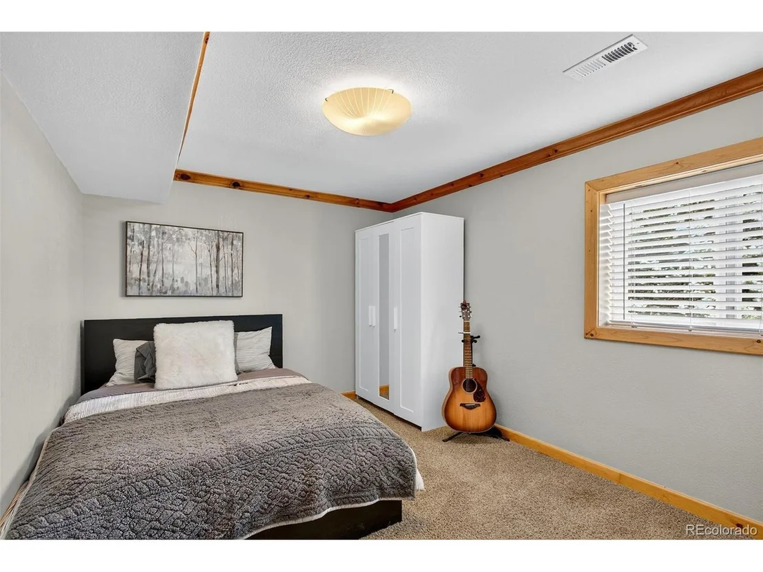Photo of 7908 Beverly Blvd