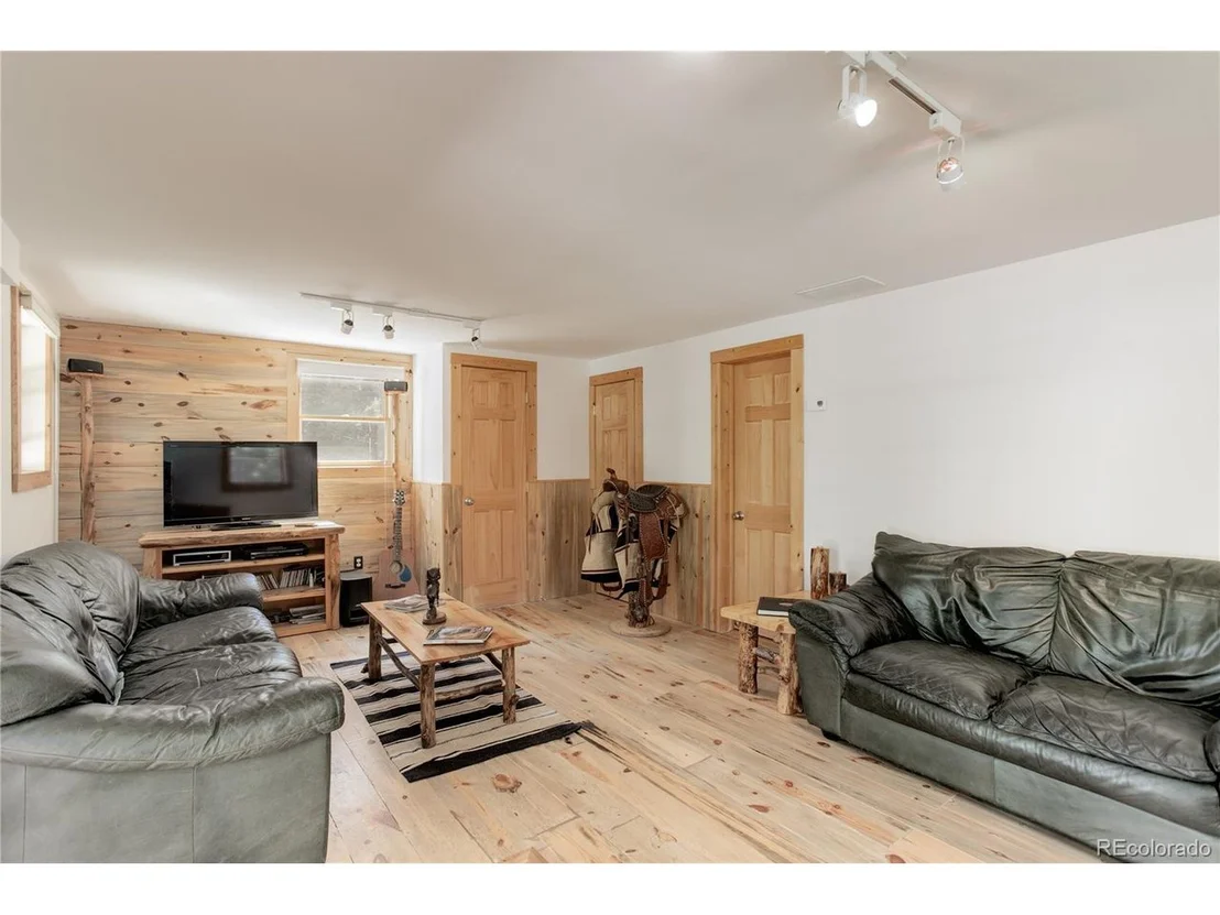 Photo of 10378 Christopher Dr