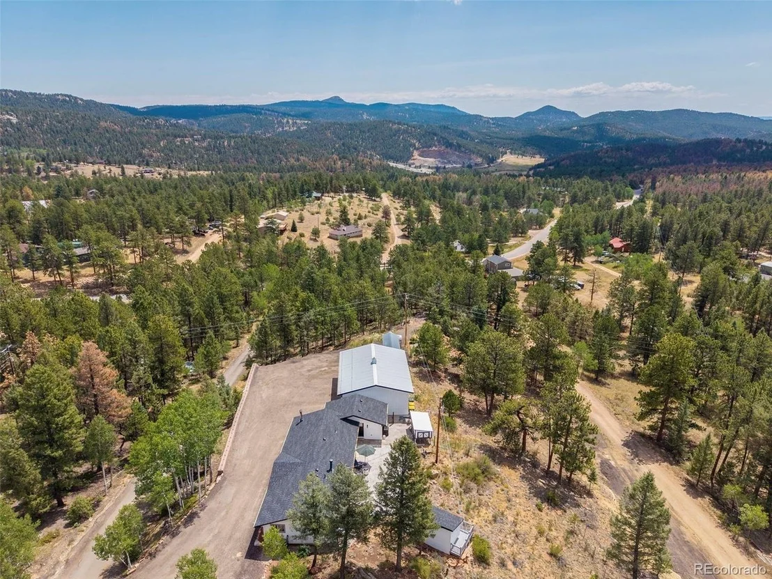 Photo of 33758 Harmon Rd