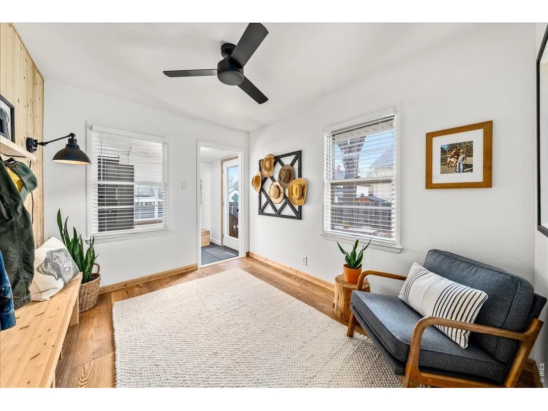 Photo of 321 2nd St