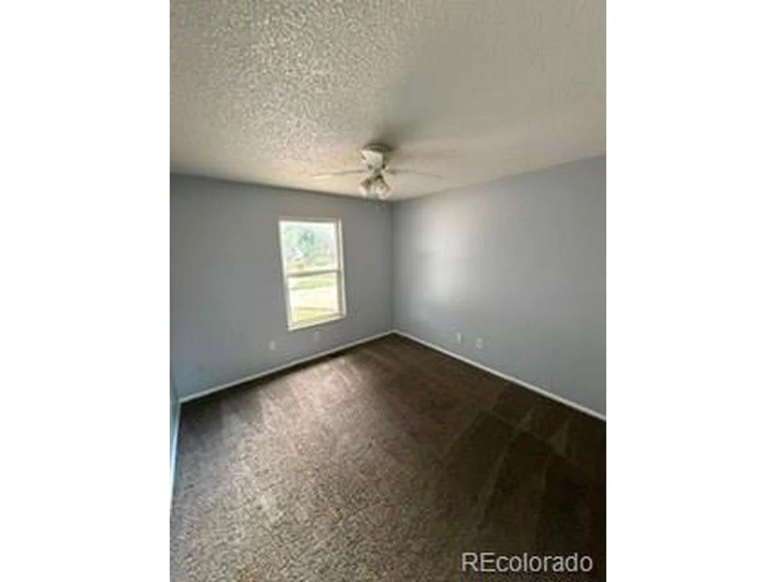 Photo of 9748 Clayton Cir