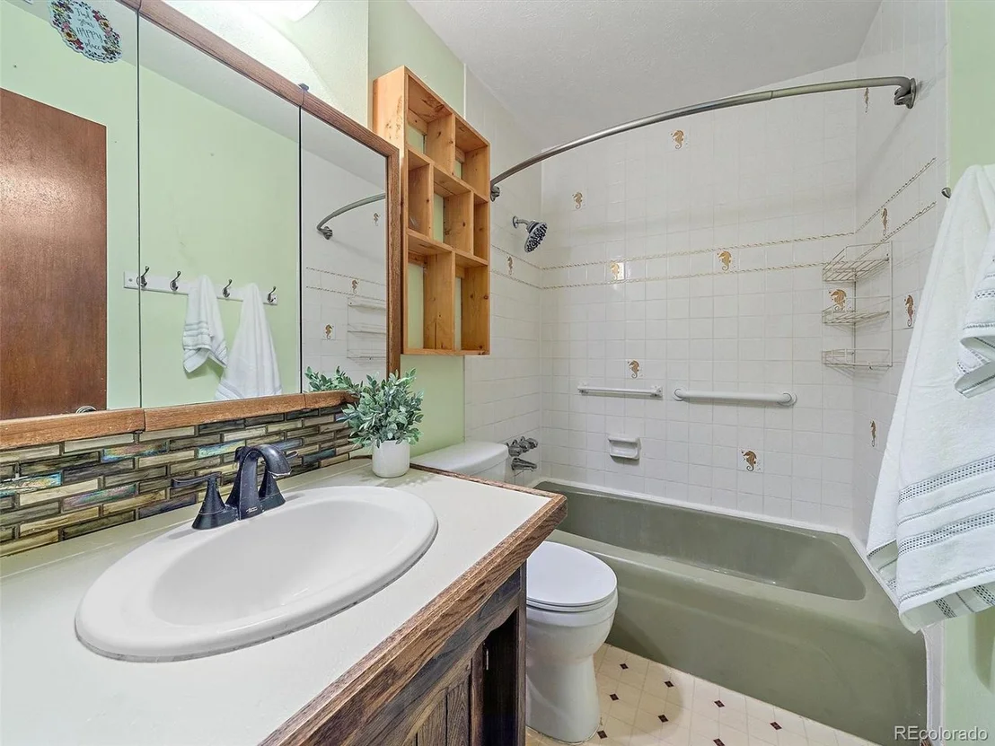 Photo of 11052 Lindsey Rd