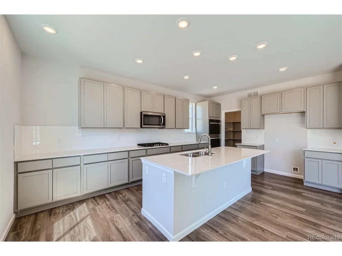 Photo of 1313 Brookfield Pl