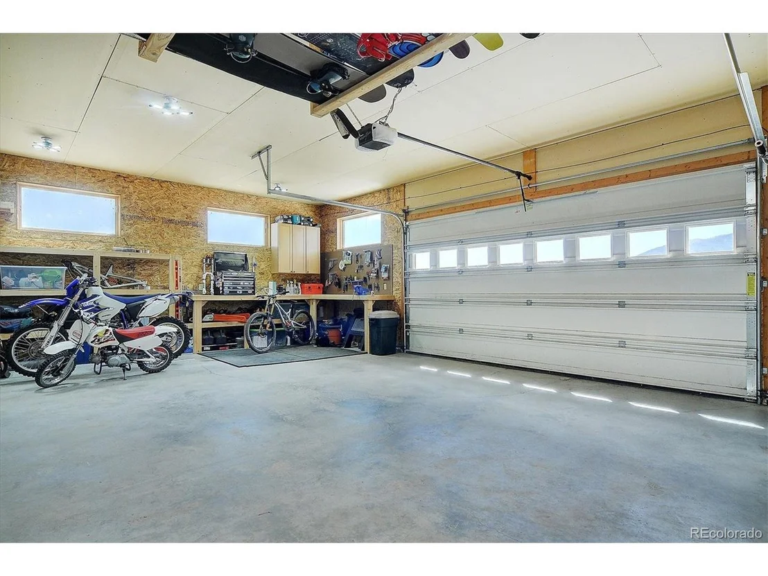 Photo of 8197 Windmill Ln