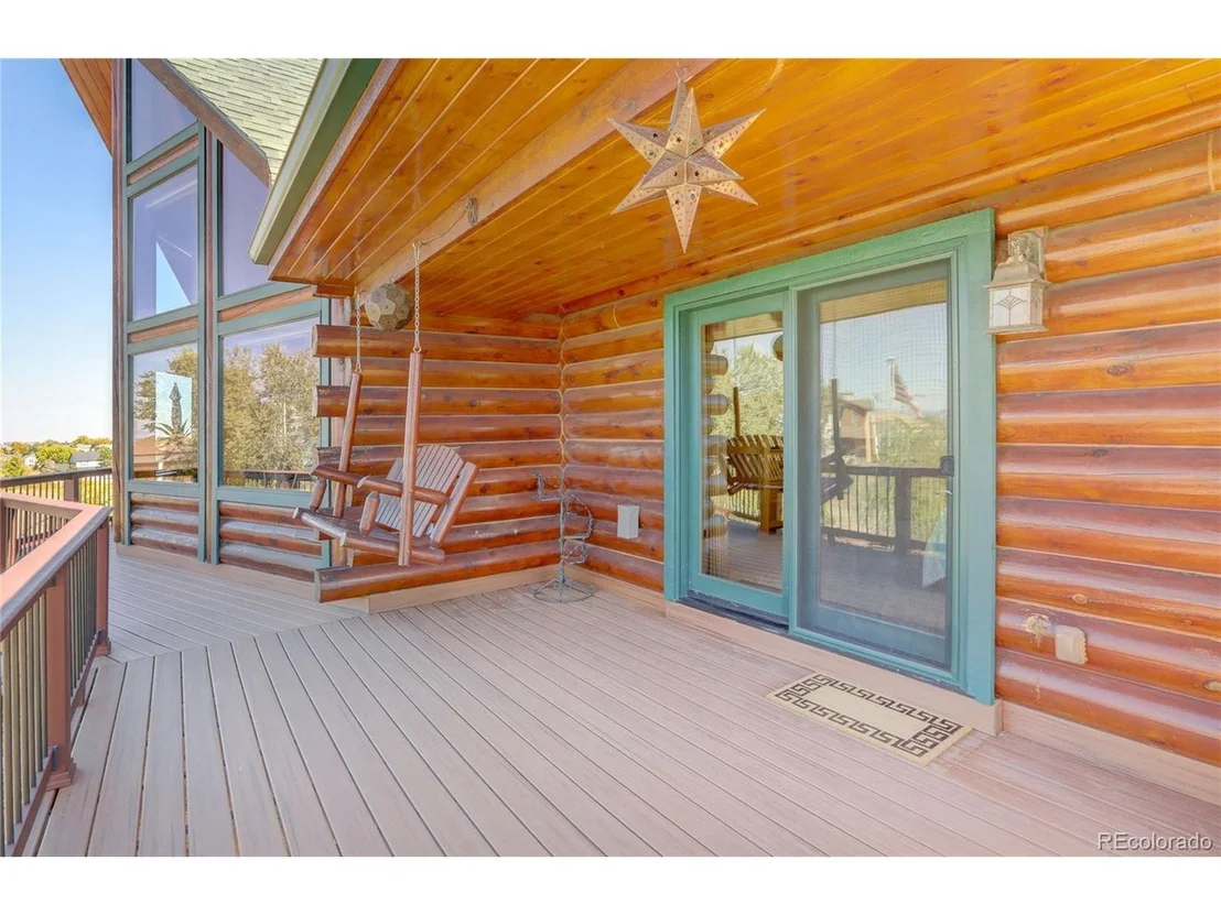 Photo of 6584 Lakeside Cir