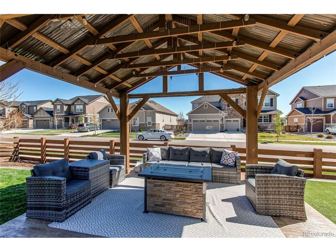 Photo of 2 Equinox Cir