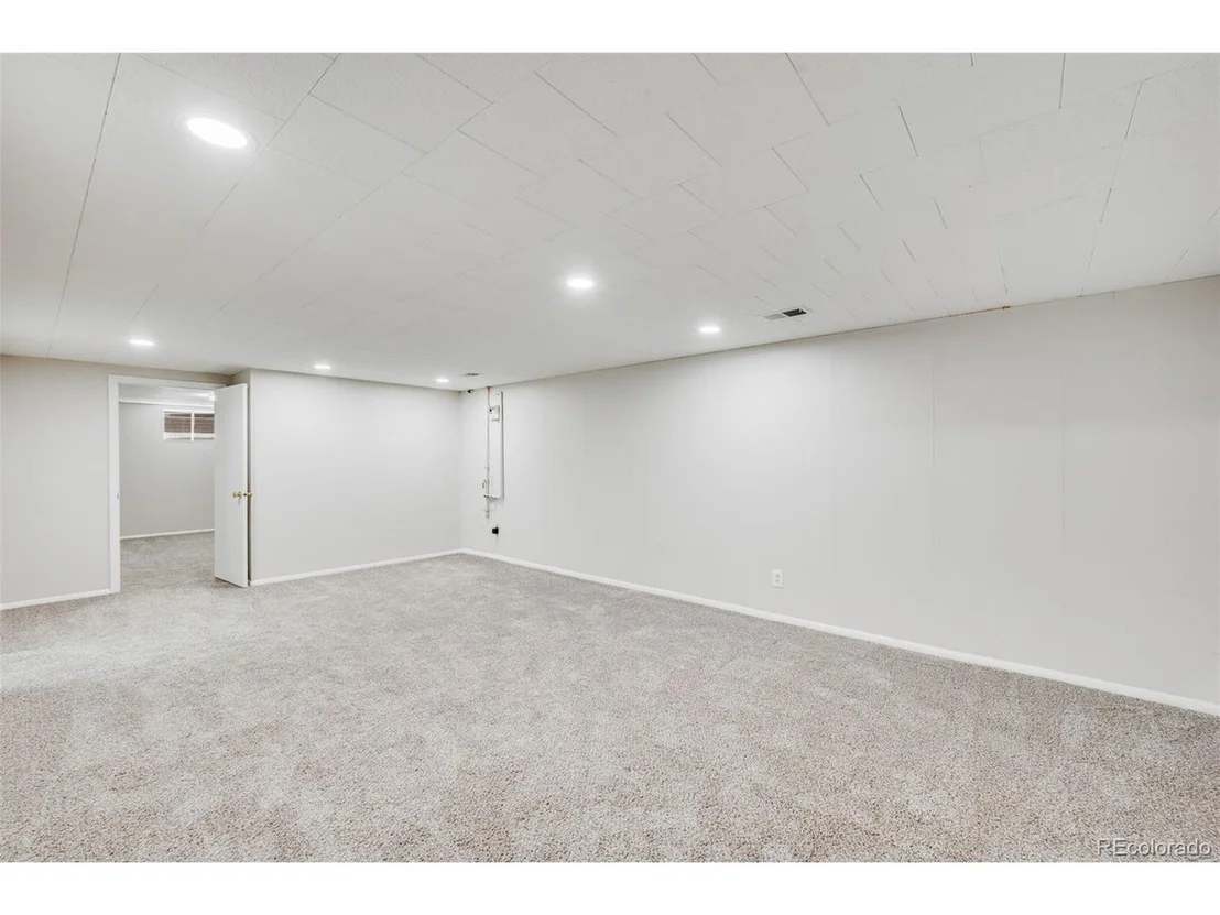 Photo of 5947 W 65th Ave