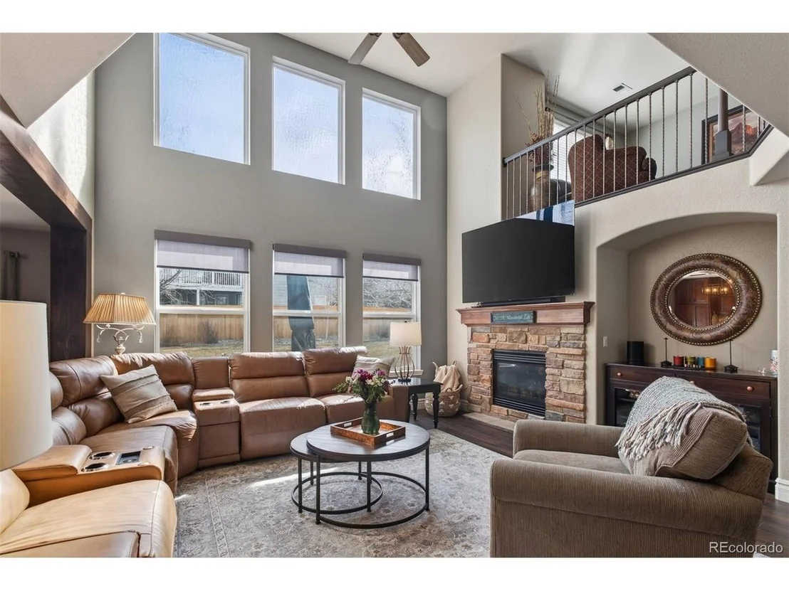 Photo of 10060 Matthew Ln