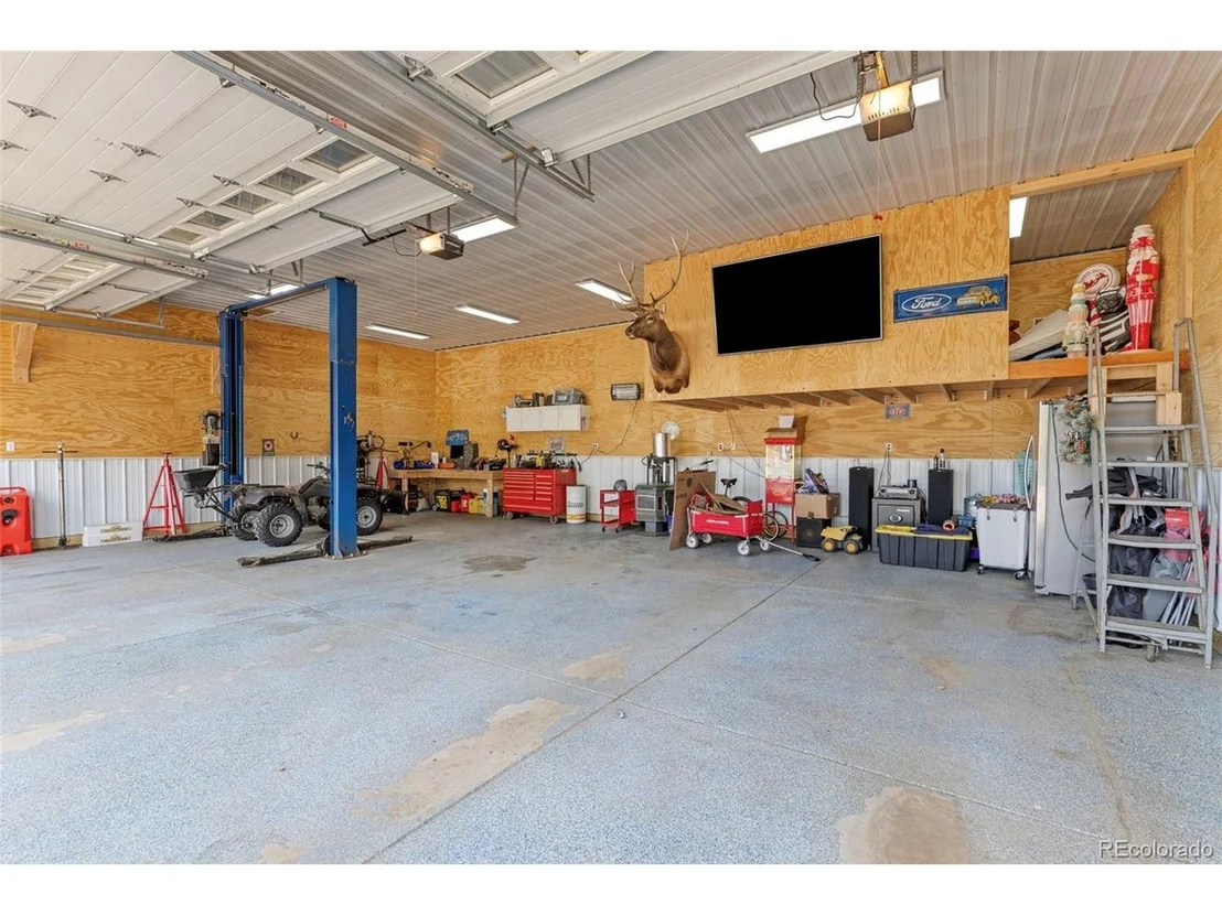 Photo of 33758 Harmon Rd