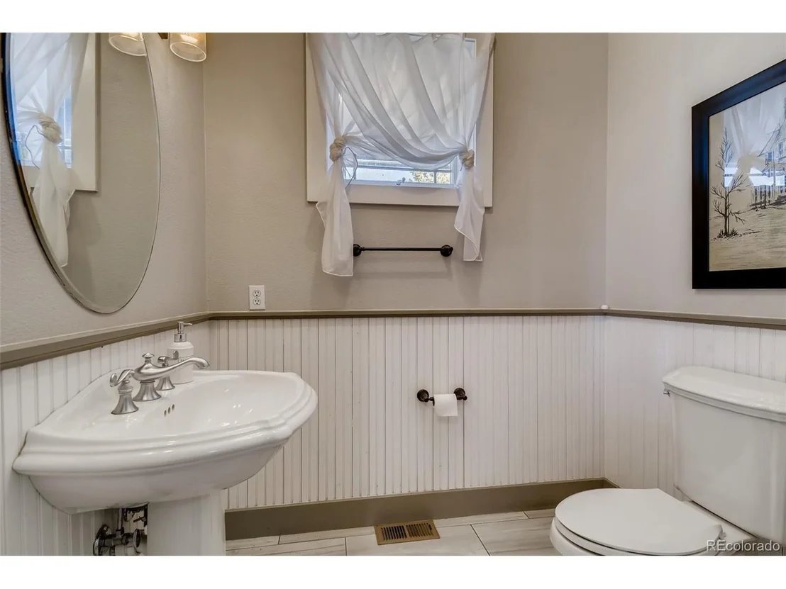 Photo of 7589 Nuthatch Cir
