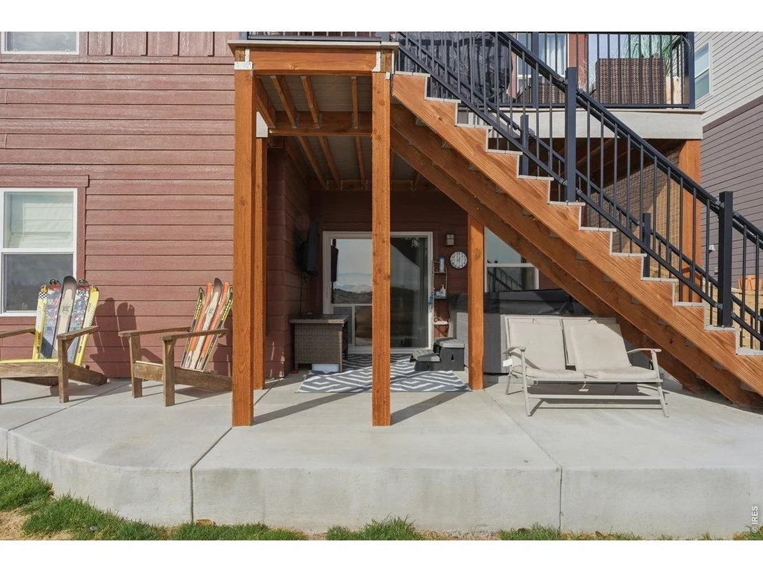 Photo of 416 66th Ave