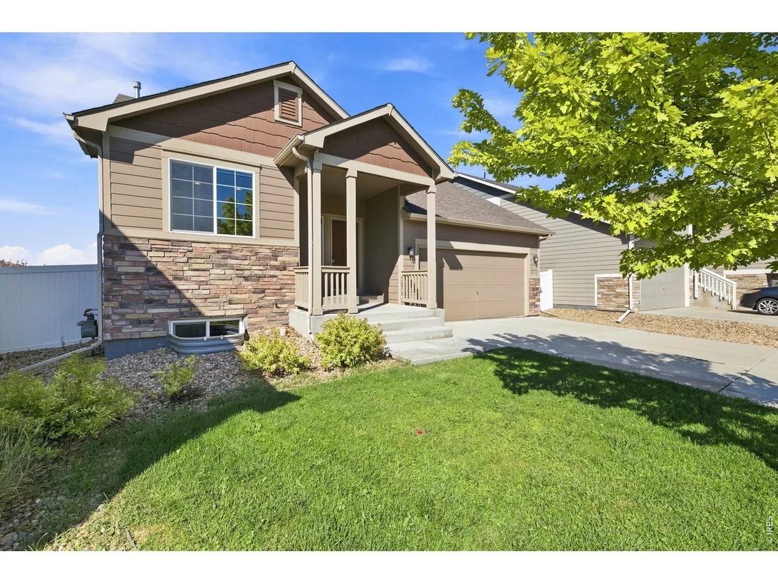 Photo of 268 Pinebrook Ct