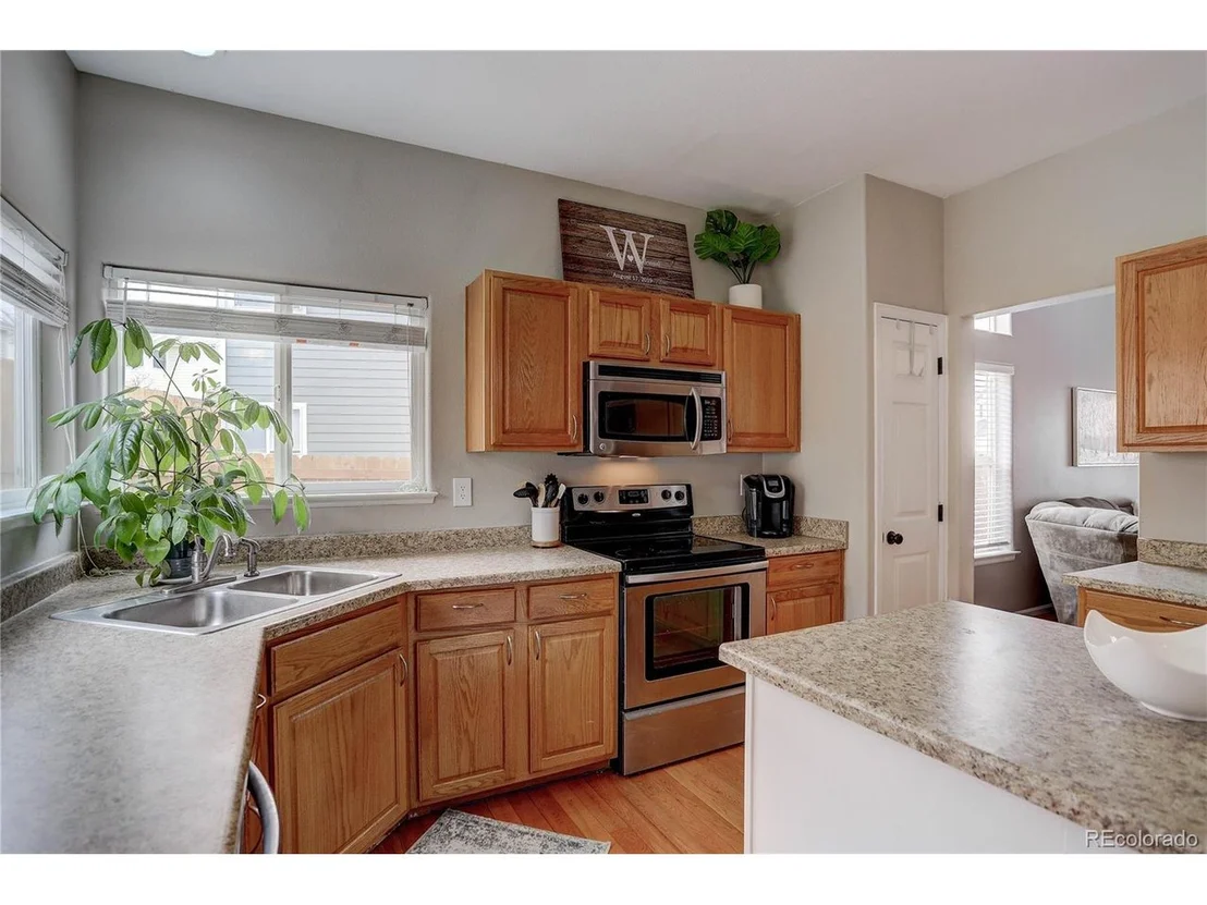 Photo of 10088 Westside Cir