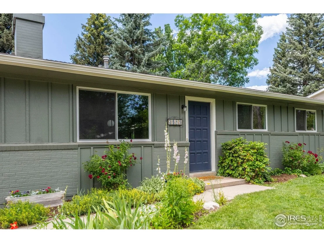 Photo of 3545 Cloverleaf Dr