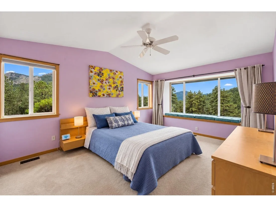 Photo of 936 Pika Rd