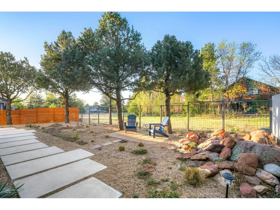Photo of 2920 Lafayette Dr