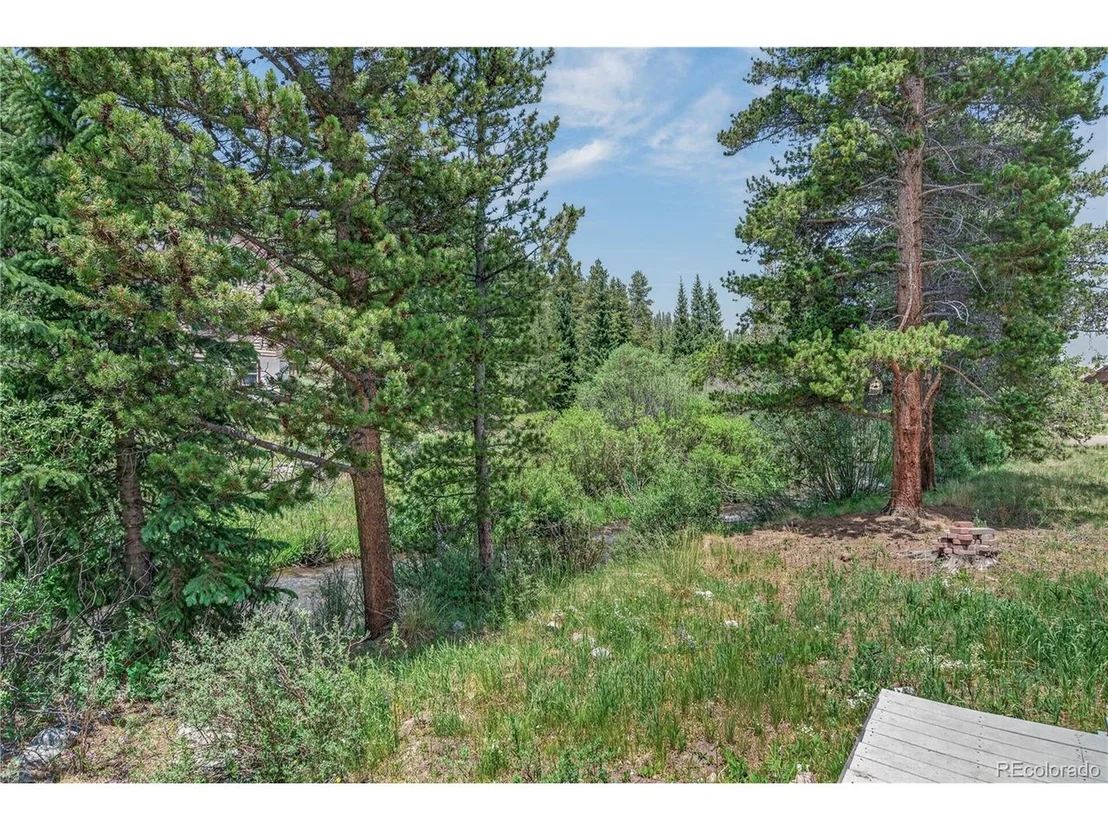 Photo of 214 Mountain View Trl